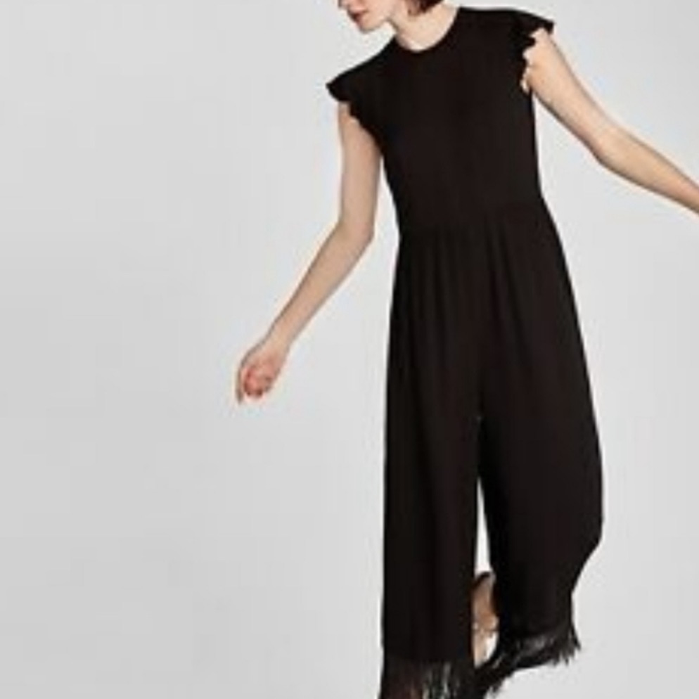 Zara Woman Jumpsuit Romper Flutter Cap Sleeves Fringe Hem Black Size Large